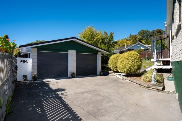 Photo of property in 8 Padfield Place, Havelock North, 4130