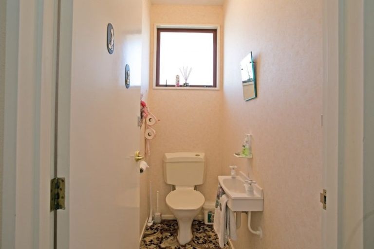 Photo of property in 28 Lees Street, Gladstone, Invercargill, 9810