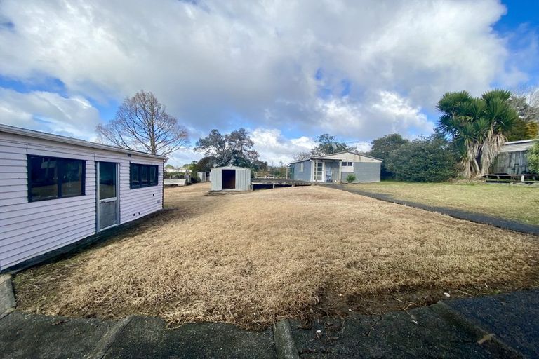 Photo of property in 351 Main Road, Huapai, Kumeu, 0810