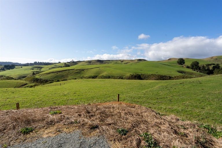 Photo of property in 1700 Ruapekapeka Road, Kawakawa, 0182