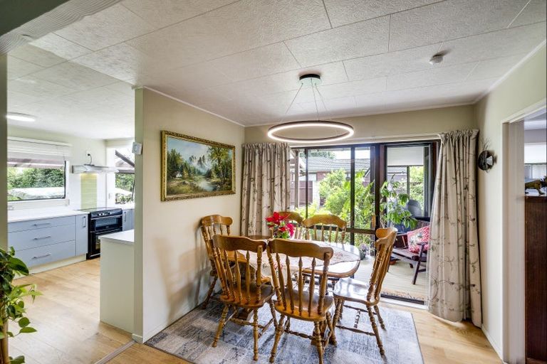 Photo of property in 12 Palmer Place, Parkvale, Hastings, 4122