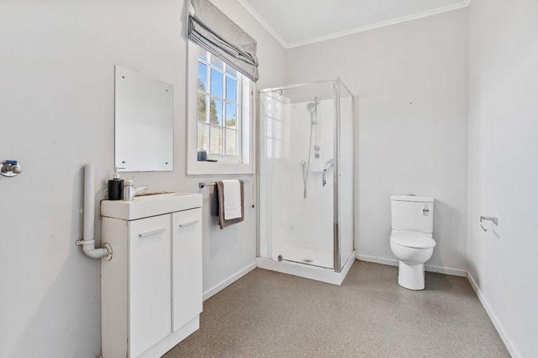 Photo of property in 25 Maunu Road, Avenues, Whangarei, 0110