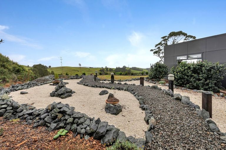 Photo of property in 77 Wairimu Way, Waipu, 0582