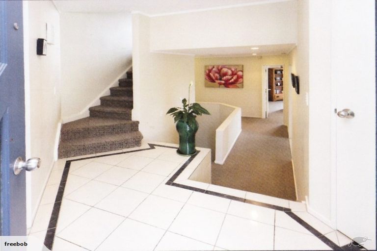 Photo of property in 1/10 View Road, Shelly Park, Auckland, 2014