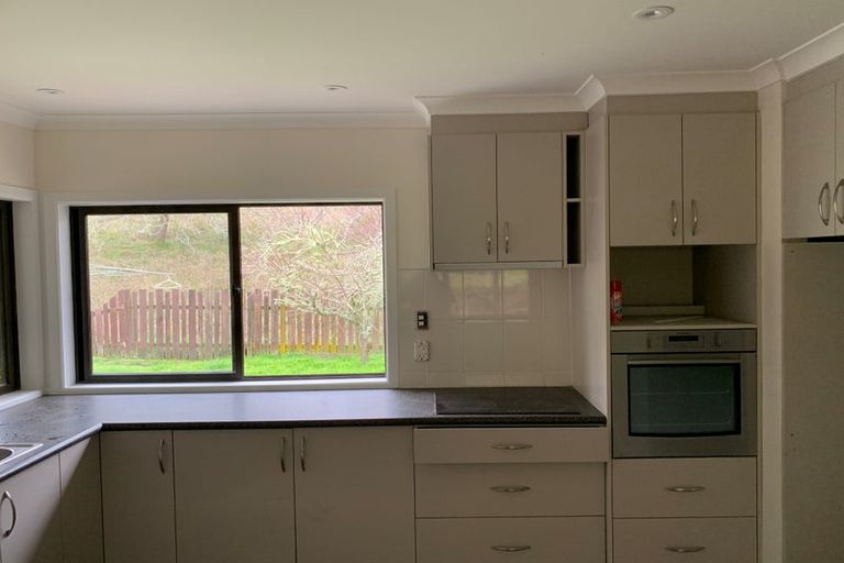 Photo of property in 27 Kowhai Road, Wainui, Silverdale, 0992