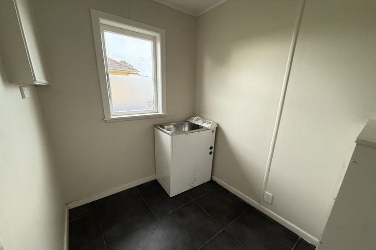 Photo of property in 14 Beatty Road, Pukekohe, 2120