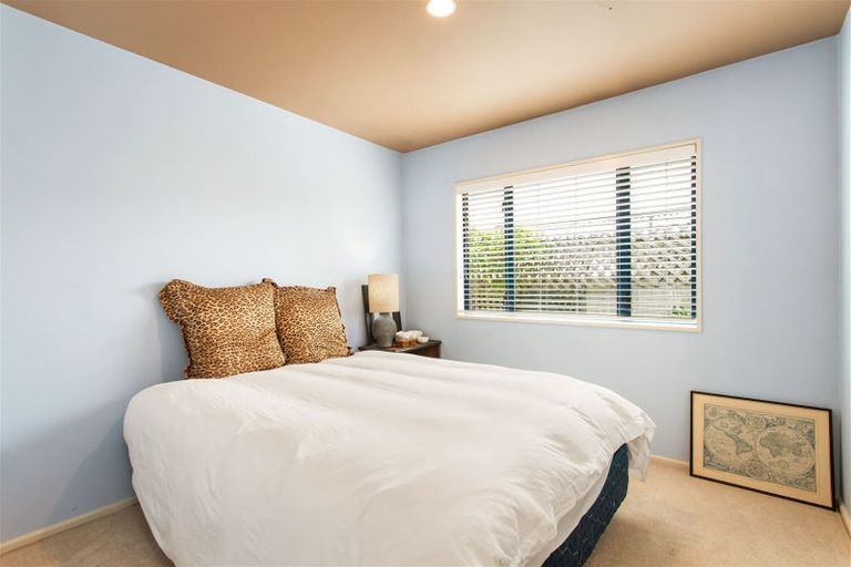 Photo of property in 70 Halton Street, Strowan, Christchurch, 8052