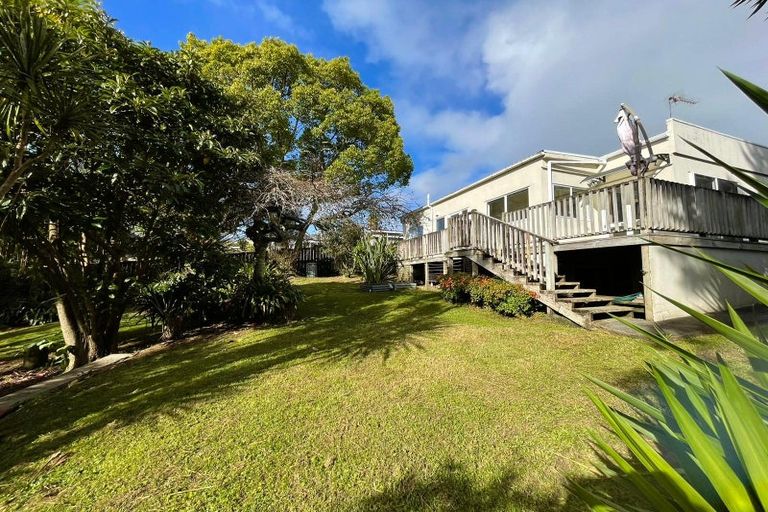 Photo of property in 21 Rame Road, Greenhithe, Auckland, 0632