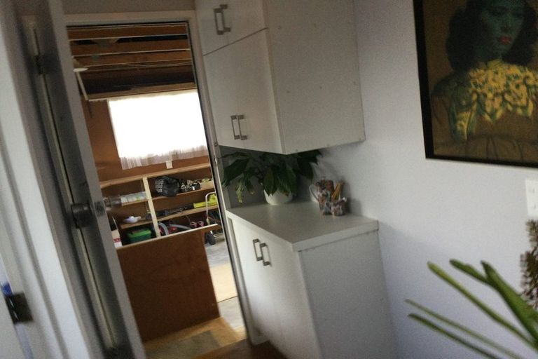 Photo of property in 3 Kaimata Street, Brooklands, New Plymouth, 4310