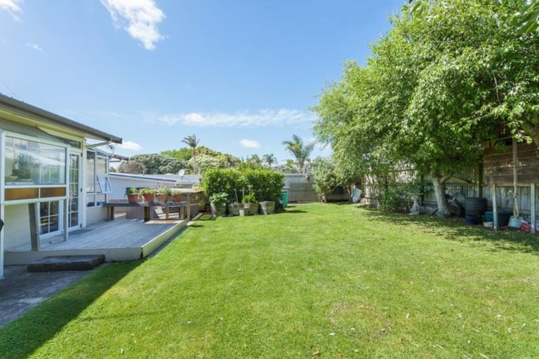 Photo of property in 202 Valley Road, Mount Maunganui, 3116