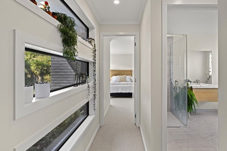 Photo of property in 3 Waipatukahu Lane, Raglan, 3225