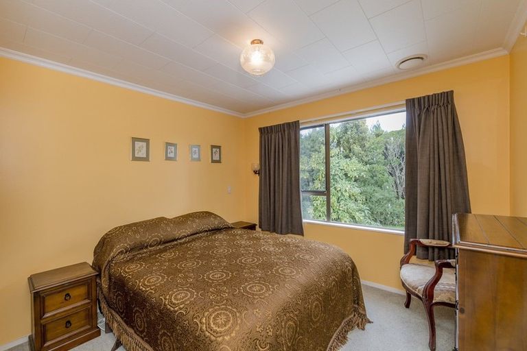 Photo of property in 210 Bruce Road, Levin, 5510