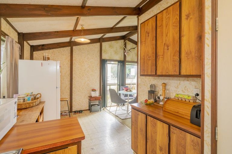 Photo of property in 110 Cook Drive, Whitianga, 3510