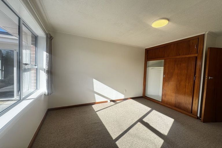 Photo of property in 493 Avonhead Road, Avonhead, Christchurch, 8042