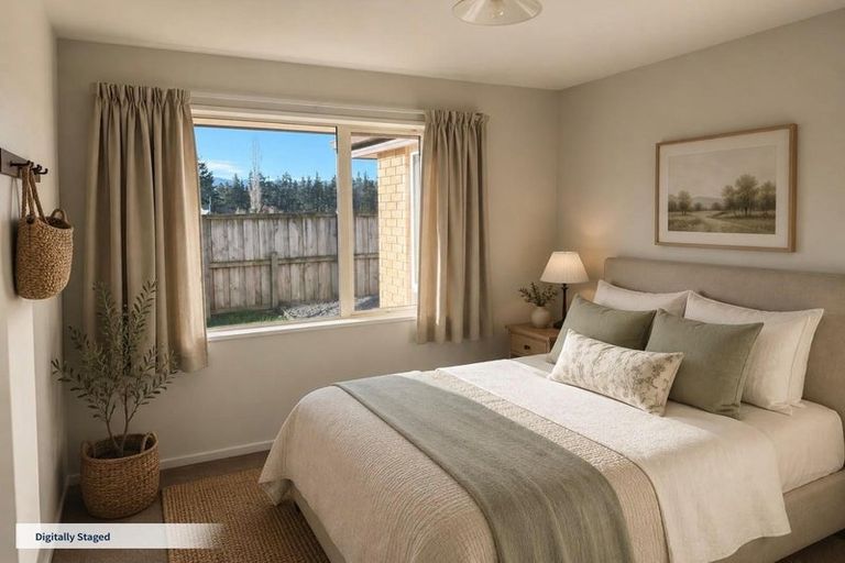 Photo of property in 144c High Street, Oxford, 7430