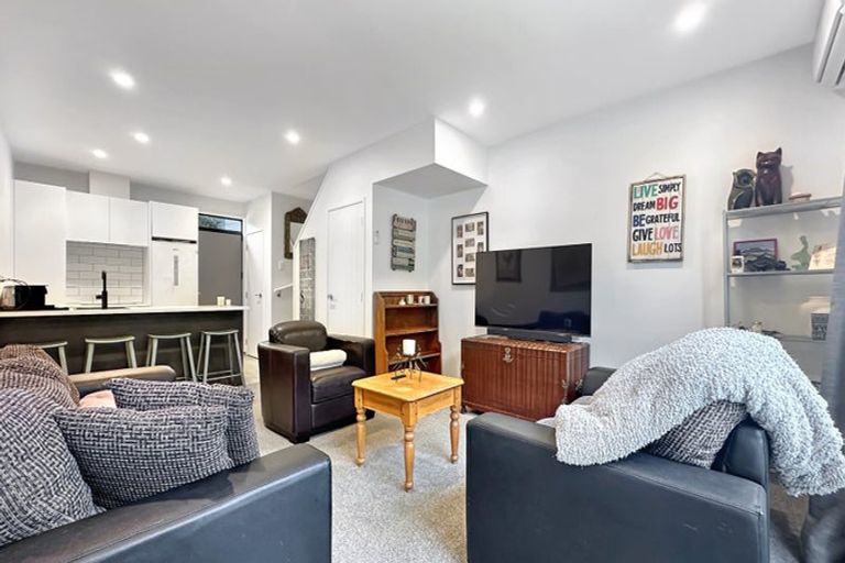 Photo of property in 2/1 Jersey Avenue, Mount Albert, Auckland, 1025
