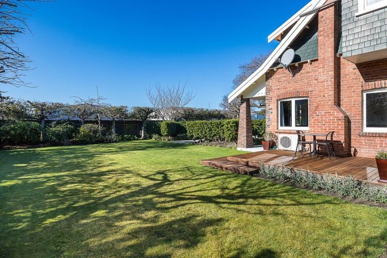 Photo of property in 370 Bay View Road, Saint Clair, Dunedin, 9012