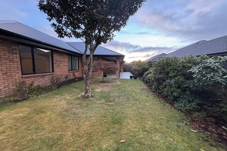 Photo of property in 77 Heathridge Place, Lincoln, 7608