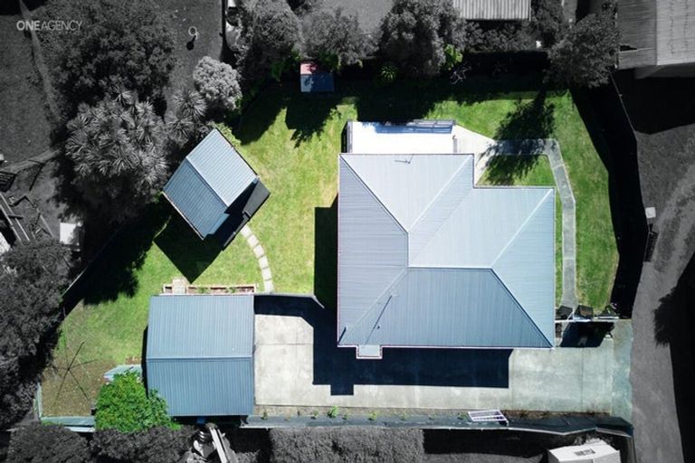 Photo of property in 27 Pateke Place, Bromley, Christchurch, 8062