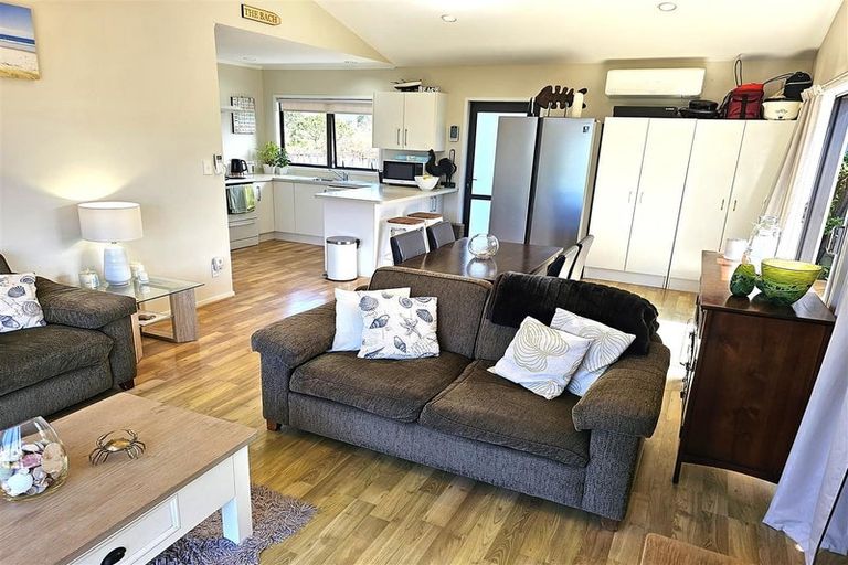 Photo of property in 329 Harbour Drive East, Matarangi, Whitianga, 3592