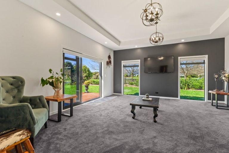 Photo of property in 35 Pinot Crescent, Ohau, 5570