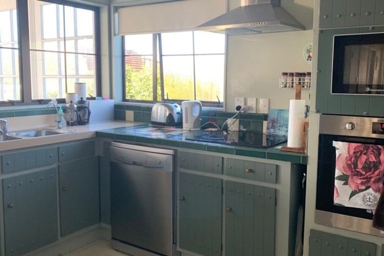 Photo of property in 7 Tamatea Drive, Snells Beach, 0920