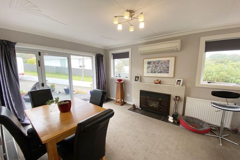 Photo of property in 21 Derwent Street, Helensburgh, Dunedin, 9010