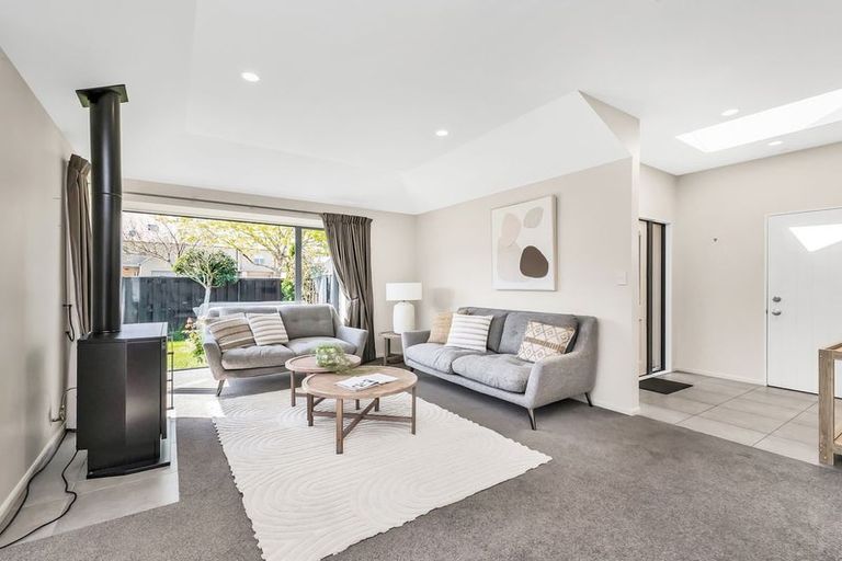 Photo of property in 35 Beechwood Drive, Northwood, Christchurch, 8051