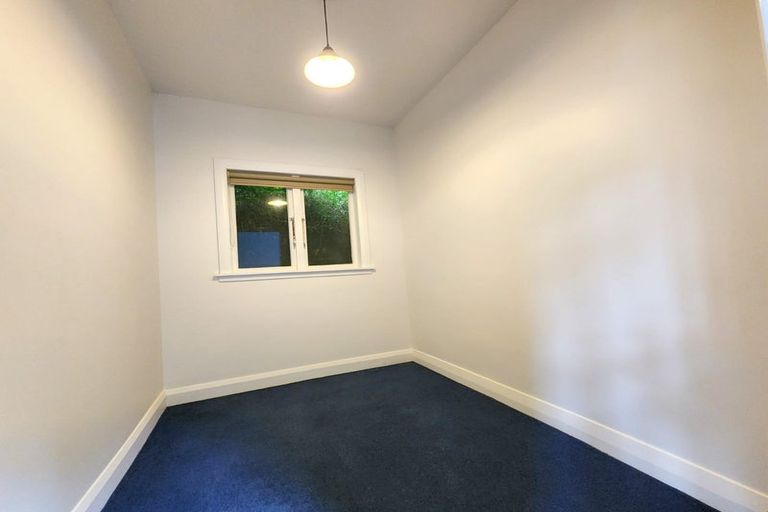 Photo of property in 64 Holloway Road, Aro Valley, Wellington, 6021