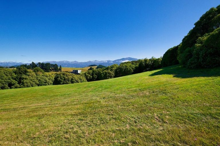 Photo of property in 1 Ingles Drive, Kaikoura Flat, Kaikoura, 7371
