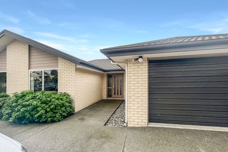 Photo of property in 9 Field Terrace, Upper Riccarton, Christchurch, 8041