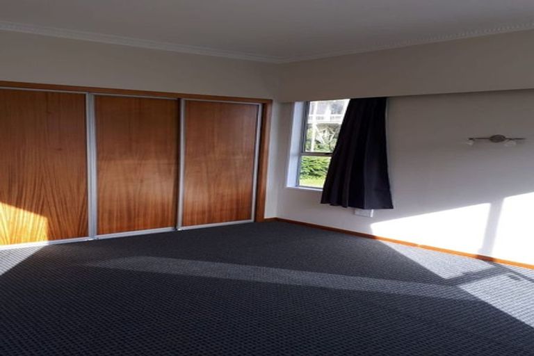 Photo of property in 8 Tahi Road, Paraparaumu Beach, Paraparaumu, 5032
