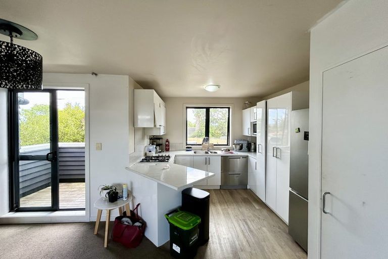 Photo of property in 56 Saintly Lane, Avondale, Auckland, 0600