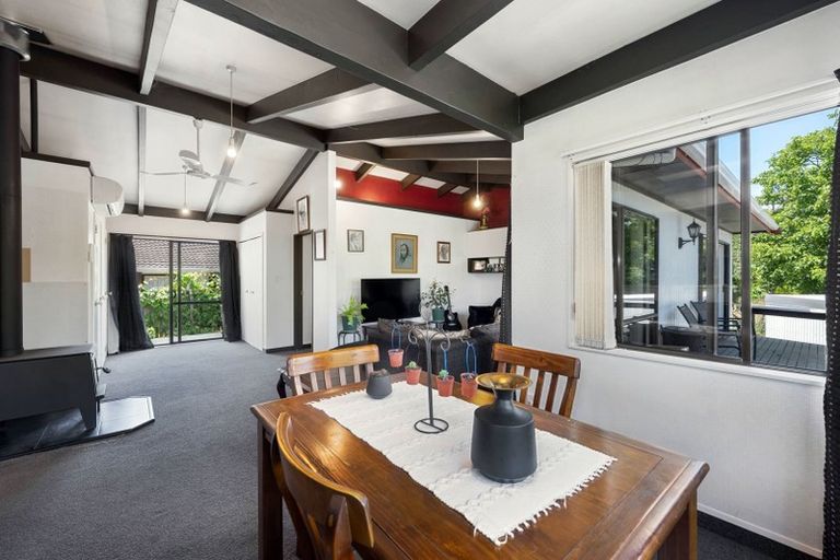 Photo of property in 15 Kempton Place, Richmond Heights, Taupo, 3330