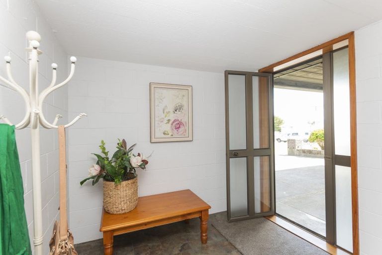 Photo of property in 16 Rawiri Street, Kaiti, Gisborne, 4010