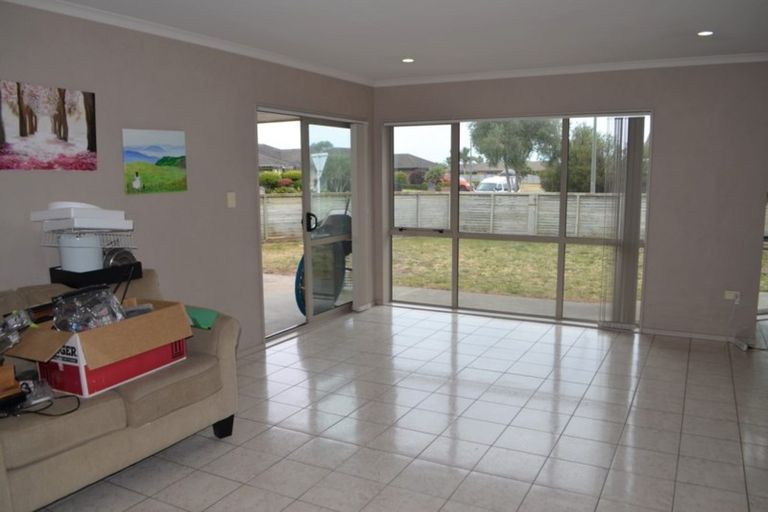 Photo of property in 2 Millie Court, Papamoa Beach, Papamoa, 3118