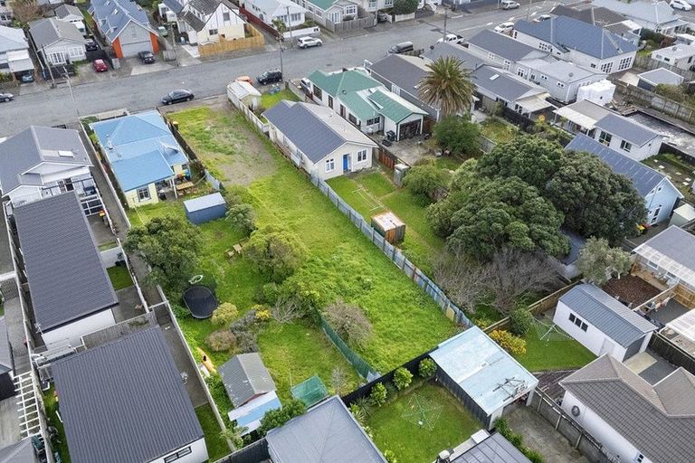 Photo of property in 12 Bolton Street, Petone, Lower Hutt, 5012