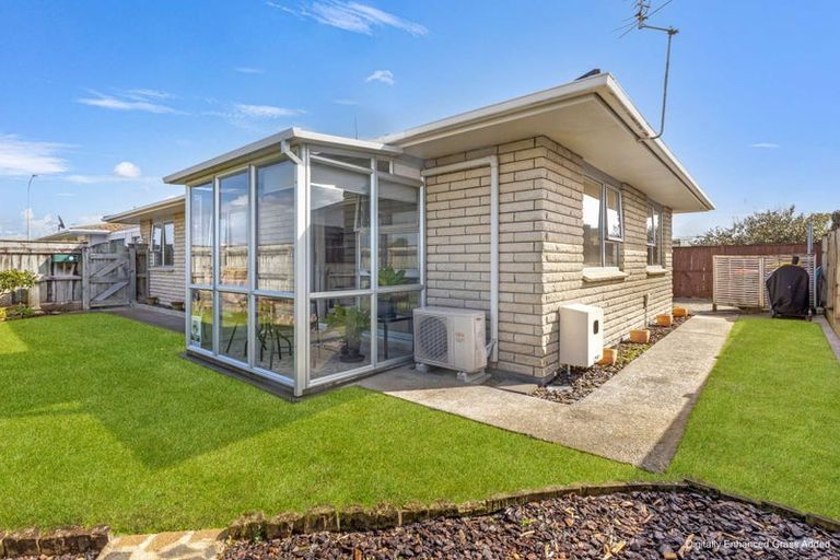 Photo of property in 205b Parklands Avenue, Bell Block, New Plymouth, 4312