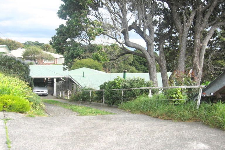 Photo of property in 3 Mira Grove, Paekakariki, 5034
