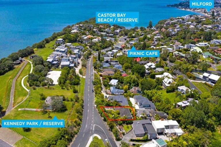 Photo of property in 104 Beach Road, Castor Bay, Auckland, 0620