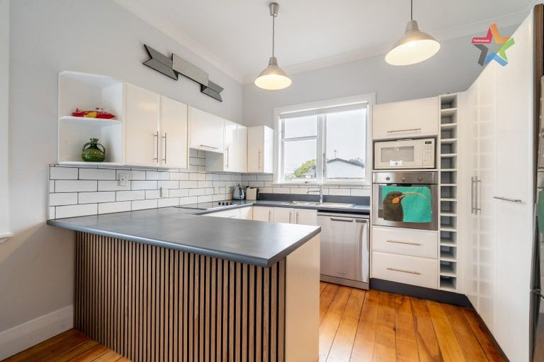 Photo of property in 79 Ararino Street, Trentham, Upper Hutt, 5018