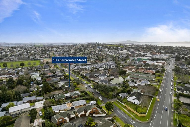 Property details for 10 Abercrombie Street, Howick, Auckland, 2014