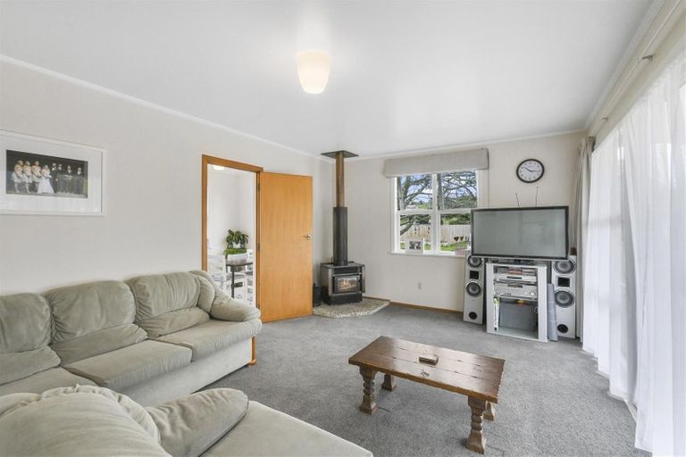 Photo of property in 13 Cargill Street, Papakura, 2110