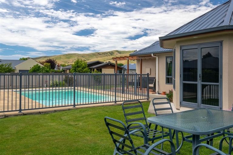 Photo of property in 22 Hope Drive, Witherlea, Blenheim, 7201