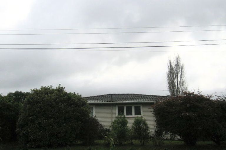 Photo of property in 24 Rawhiti Street, Stokes Valley, Lower Hutt, 5019
