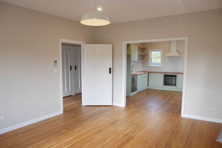 Photo of property in 27 Winsor Crescent, Spreydon, Christchurch, 8024