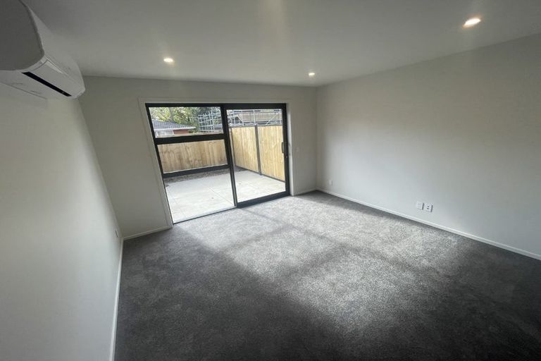 Photo of property in 7/240 Stokes Valley Road, Stokes Valley, Lower Hutt, 5019