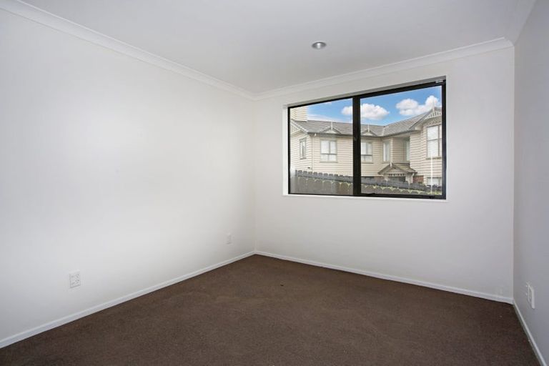 Photo of property in 13 Willis Avenue, Pukekohe, 2120