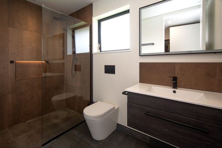 Photo of property in 72 Tiritiri Moana Drive, Pegasus, 7612