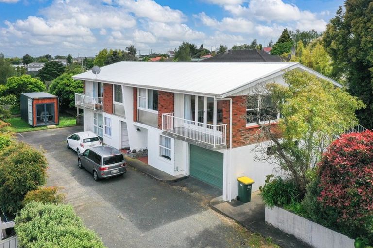 Photo of property in 17a Vista Terrace, Hillcrest, Hamilton, 3216